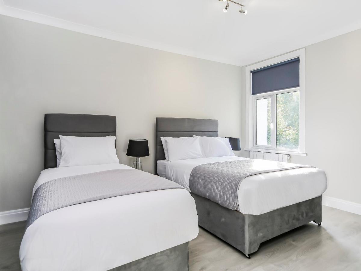 The Westerly London Exterior photo